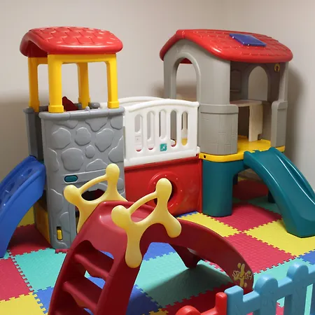 Esseneto Oda ve Kahvaltı 4*